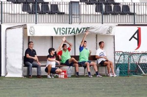 136804560520536-1-3colhdn