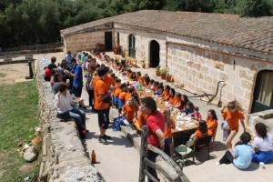 417827_584387578249821_1447583074_n