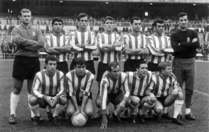 En-Constancia-con-su-uniforme-reserva-en-el-Santiago-Bernabeu800x600