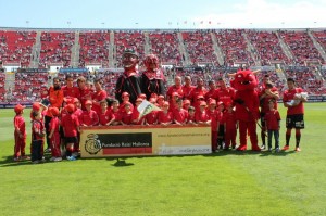 foto-oficial-Levante-Resolucion-de-Escritorio-900x598