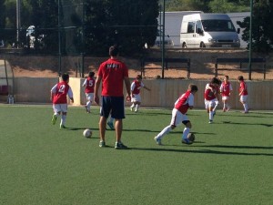 1000968_10152174608204688_258289805_n