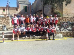 1653559_592168460871655_1774051941_n