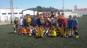 10350450_784965168202366_4893474808559898457_n