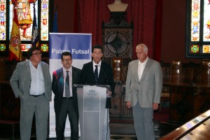 Miquel Bestard y Damià Vich en un momento de la presentación del Palma Futsal