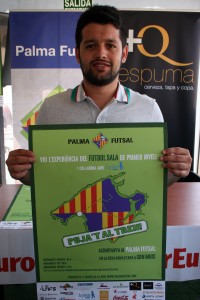 Burrito con el cartel de la campaña de abonados