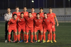  Este fin de semana se está disputando en toda España la primera fase del XIII Campeonato Nacional de Selecciones autonómicas Sub-18, correspondiente a la temporada 2014-2015 Sede Castelldefels     Selección Catalana 2 Selección Gallega 0     Selección de Murcia 0 Selección de Baleares 1    Sede Badajoz     Selección de Castilla La Mancha 0 Extremadura 0    Sede Ceuta     Selección de Madrid 3 Selección de Ceuta 1    Sede Bilbao      Selección de Navarra 2 Selección Vasca 4    Sede Gijón     Selección de Aragón 1 Selección Asturias 2 