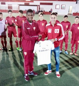 10329317_10205434665779366_5722364811408336521_n