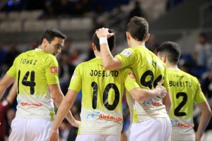 Celebración del gol de Joselitouarto de los locales