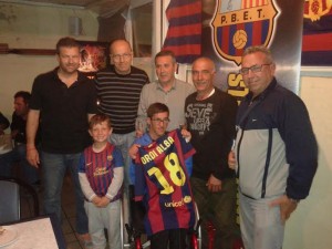 Presidents i vicepresidents de les dues penyes amb Joan Garcia