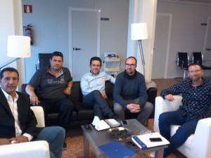 Reunión-entre-el-baleares-y-el-Consell-300x225