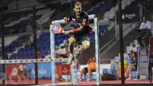 1476265fef21e0ed135d3d64ef5924e9