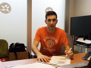 Lucas Tripodi, sella el acuerdo en la oficina del Palma Futsal en Son Moix