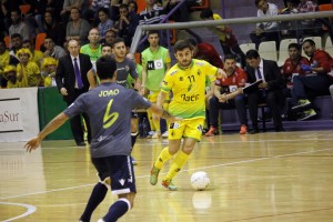 Joao y Taffy tratan de cortar un avance del Jaén