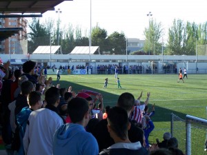 575821_524320994295889_1390455696_n