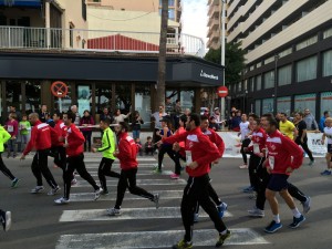 Los jugadores del Palma Futsal en plena carrera 3