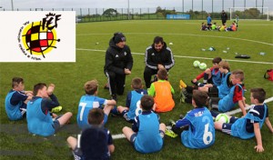 00100_0001005376_2_coach