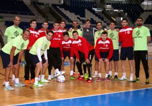 El Palma Futsal posa en Son Moix con Helinho, último fichaje 2