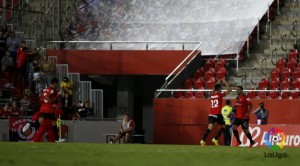 662x372a_18224453w_f40a378ebe18205110_82r1637