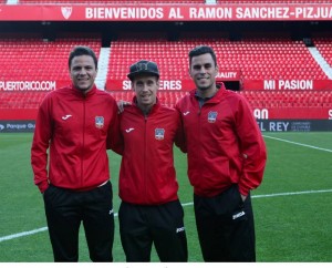 Gorku en el centro de la foto