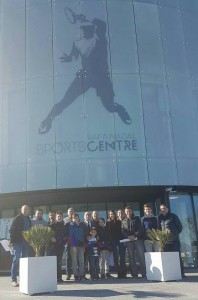 els-penyistes-amb-el-sr-josep-castella-en-lentrada-del-centre-rafel-nadal