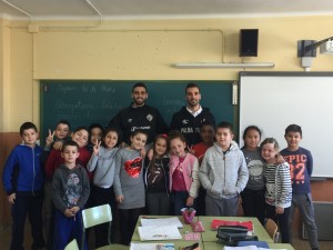 Carlitos y Tomaz visitan el colegio Màxim Alomar Josa de Palma