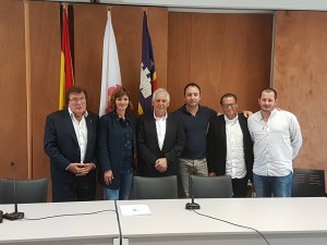 17862584_1346102965477874_3305487428532229582_n