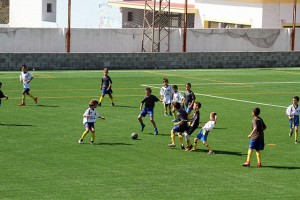 Futbol-AtVillacarlos-inauguració-gespaFIOL2597