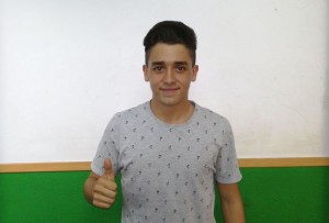 Pedro Palou levanta el pulgar tras conocer su convocatoria