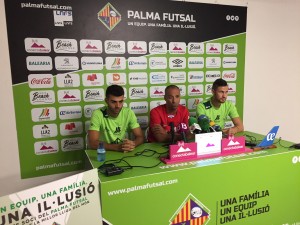 Pazos, Vadillo y Paradynski en la rueda de prensa