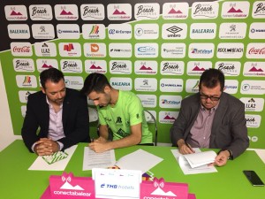Eloy Rojas y Miquel Jaume sellan el acuerdo 1