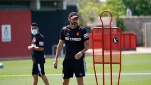 422895_vicente-moreno-entrenamiento_1