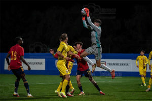 Alex-Quevedo4-Titular-Espana-sub-18_1