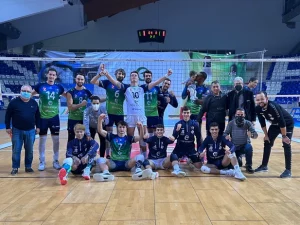 a88496_445db455570e4939a9935e1501869f60_mv2