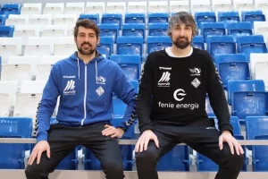 a88496_0f39ff5dc3d74f06ae9b41ca1fb0b46d_mv2