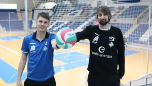 a88496_79439b94c3964790ae7bd5ef82e406cb_mv2