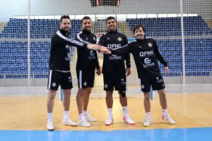 thumbnail_Marlon, Cainan, Vilela y Chaguinha posan juntos en una de las porterías de Son Moix (1)