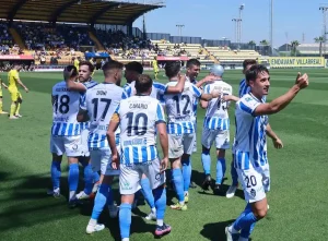 VILLARREAL-B-ATLETICO-BALEARS-5