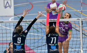 Acción del partido entre el JS Hotels Cide Palma y el Garden Hotels Ágora Calvià en el partido de la primera vuelta (Gabriel Rubert)