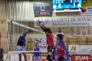 MAN_UPV_SVM_2324_J7_083-1