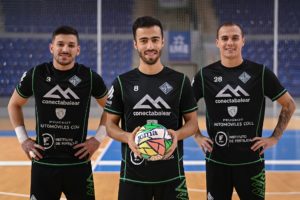 thumbnail_Luan Muller, Moslem y Fabinho posan en Son Moix