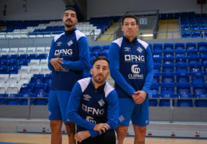 Bruno Gomes, Rivillos y Rómulo posan en Son Moix