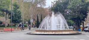 Plaça de la Reina 01