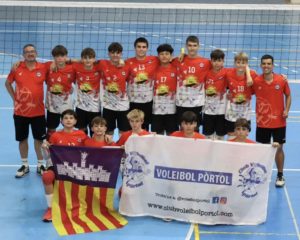thumbnail_El MPT CV Pòrtol posa antes de un partido en el Campeonato de España