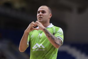 a992fd97-6439-428e-af7f-fb50fa744941