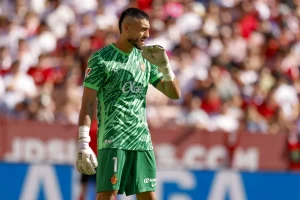 71e9f8f1-be7e-44b8-8e2e-c44d603be873-790