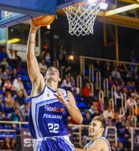 DeBisschop-25-26-vs-Palencia-Alba-Pacheco-2-web